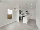 151 Vine St - Photo 9