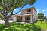 527 Roosevelt - Photo 1