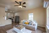1010 Lynwood Ave - Photo 1
