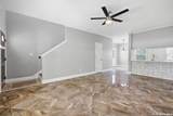 21810 Goldcrest - Photo 10