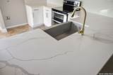 21810 Goldcrest - Photo 14