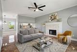 21810 Goldcrest - Photo 6