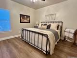 1715 Mountain Springs - Photo 32