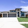 625 Borchers Boulevard - Photo 1