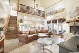 309 Lost Oaks Dr - Photo 14