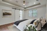 930 Pine St - Photo 11