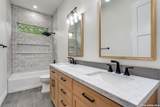 930 Pine St - Photo 14