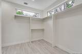 930 Pine St - Photo 18