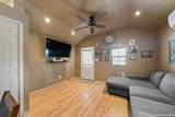 9195 Loop 1604 E - Photo 30
