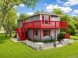 826 Lakeshore Dr S - Photo 1