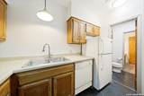 415 Albany - Photo 13
