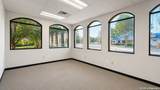 18830 Stone Oak Pkwy - Photo 2