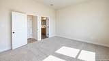 913 Woodland Lakes - Photo 15
