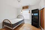 126 Chesswood - Photo 11