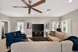 237 Wellesley Blvd - Photo 12