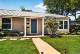 237 Wellesley Blvd - Photo 8