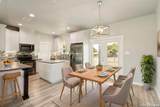 768 Burges St - Photo 14