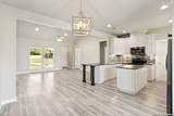 768 Burges St - Photo 15