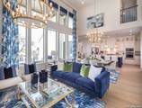 210 Navarro - Photo 11