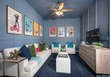 210 Navarro - Photo 40