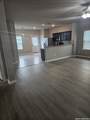 7911 Deepwell Dr - Photo 5