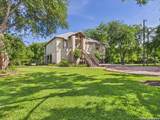 1238 Sleepy Hollow Ln - Photo 12
