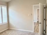 1281 Carl Gln - Photo 13