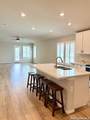 1281 Carl Gln - Photo 3