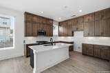 20675 Huebner Rd - Photo 20