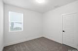 20675 Huebner Rd - Photo 30
