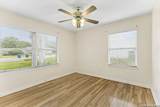 342 Maplewood Ln - Photo 11