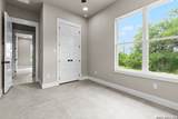 129 Rayner Pl - Photo 5