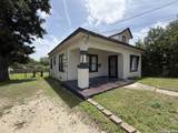 232 Regina St - Photo 2