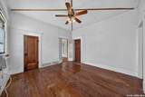 306 Jennings - Photo 18