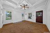 306 Jennings - Photo 7