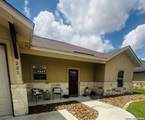 231 Navarro Xing - Photo 5