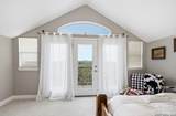 301 Mountain Spring - Photo 29