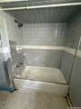 706 Carson - Photo 29