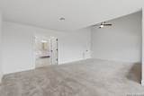 2934 Scattered Oaks St - Photo 31