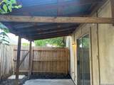 8904 Meadow Trace St - Photo 11