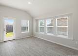 253 Holland Park - Photo 8