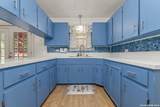 517 Uhland Rd - Photo 8