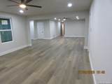 6722 Stone Lake Dr - Photo 10