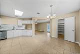 8015 Chestnut Gate Dr - Photo 8