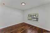 1722 Mistletoe - Photo 21