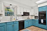 9532 Windwood Dr - Photo 16