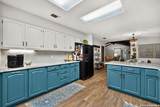 9532 Windwood Dr - Photo 18