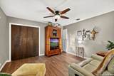 9532 Windwood Dr - Photo 28