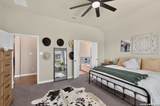 1715 Dunvegan Park - Photo 12