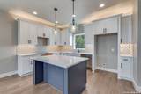 748 Riviera Dr - Photo 2